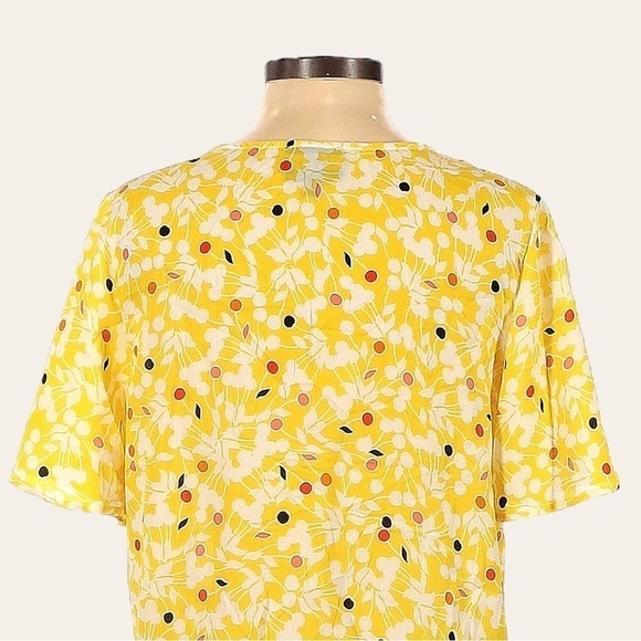 ๐บ W5 Yellow Floral Boho Tie Front Summer Button Down Blouse Size S - Picture 4 of 9